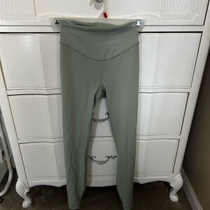 Lululemon **Never Worn** High-Rise Align Leggings/ Fog Green Size 2